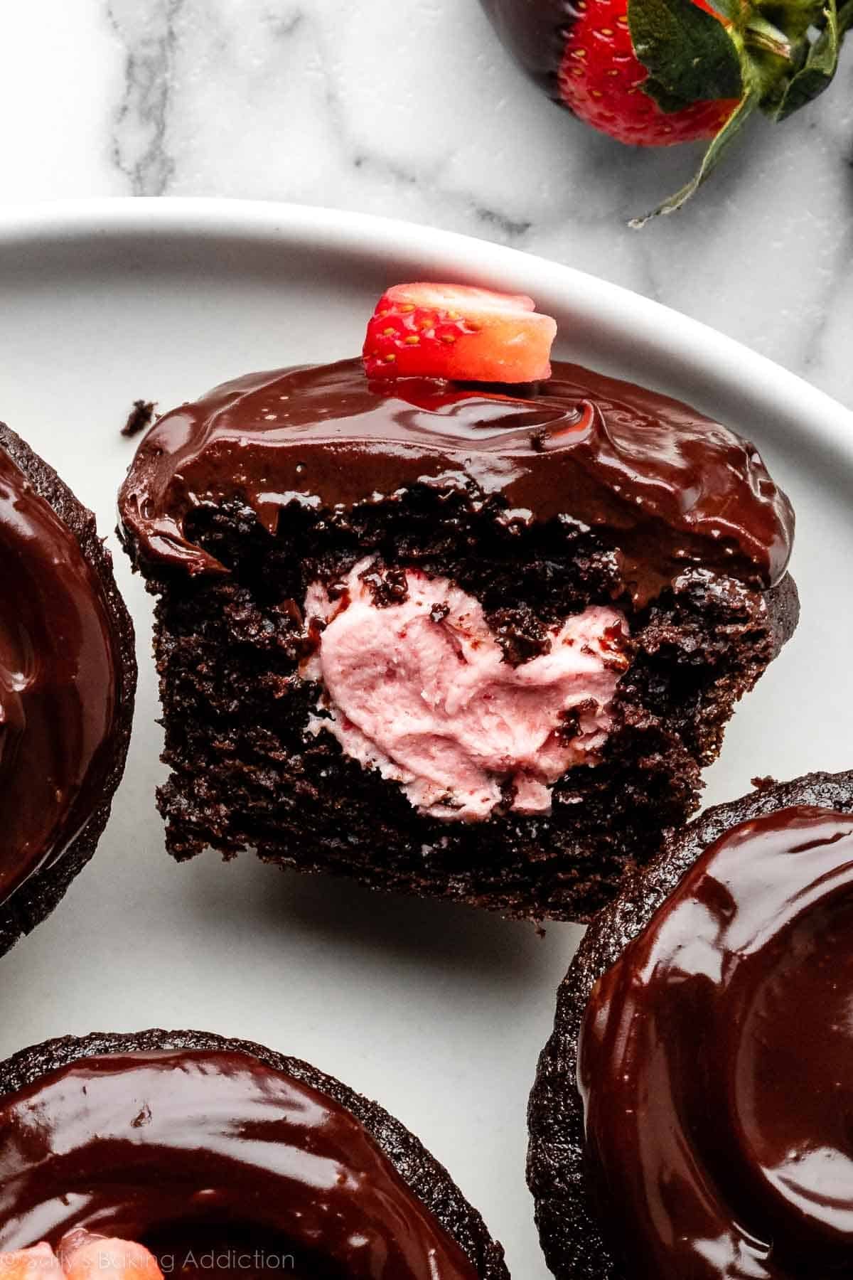 Unlock Intense Flavor: Chocolate Covered Strawberry Cupcakes